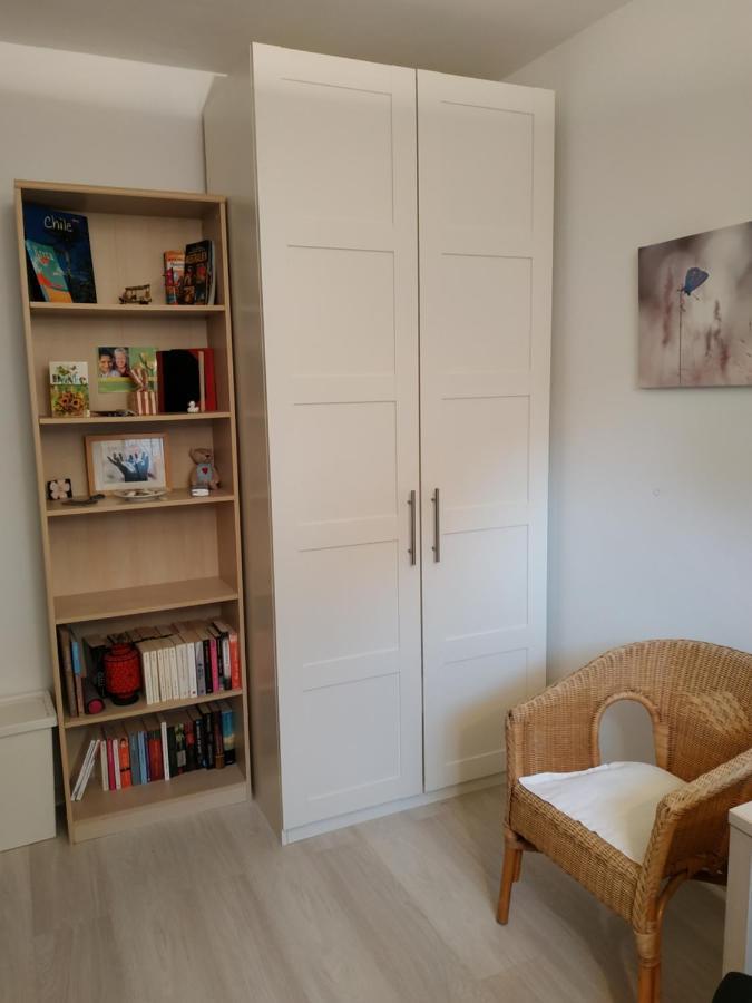 Bed & Breakfast Bonn 24 Mai Bis14 Juni Mit Hund In Der Wohnung Dış mekan fotoğraf